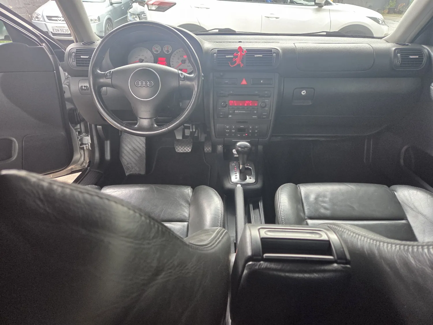 avv-audi-a3-venda-901dbef-imagem-007