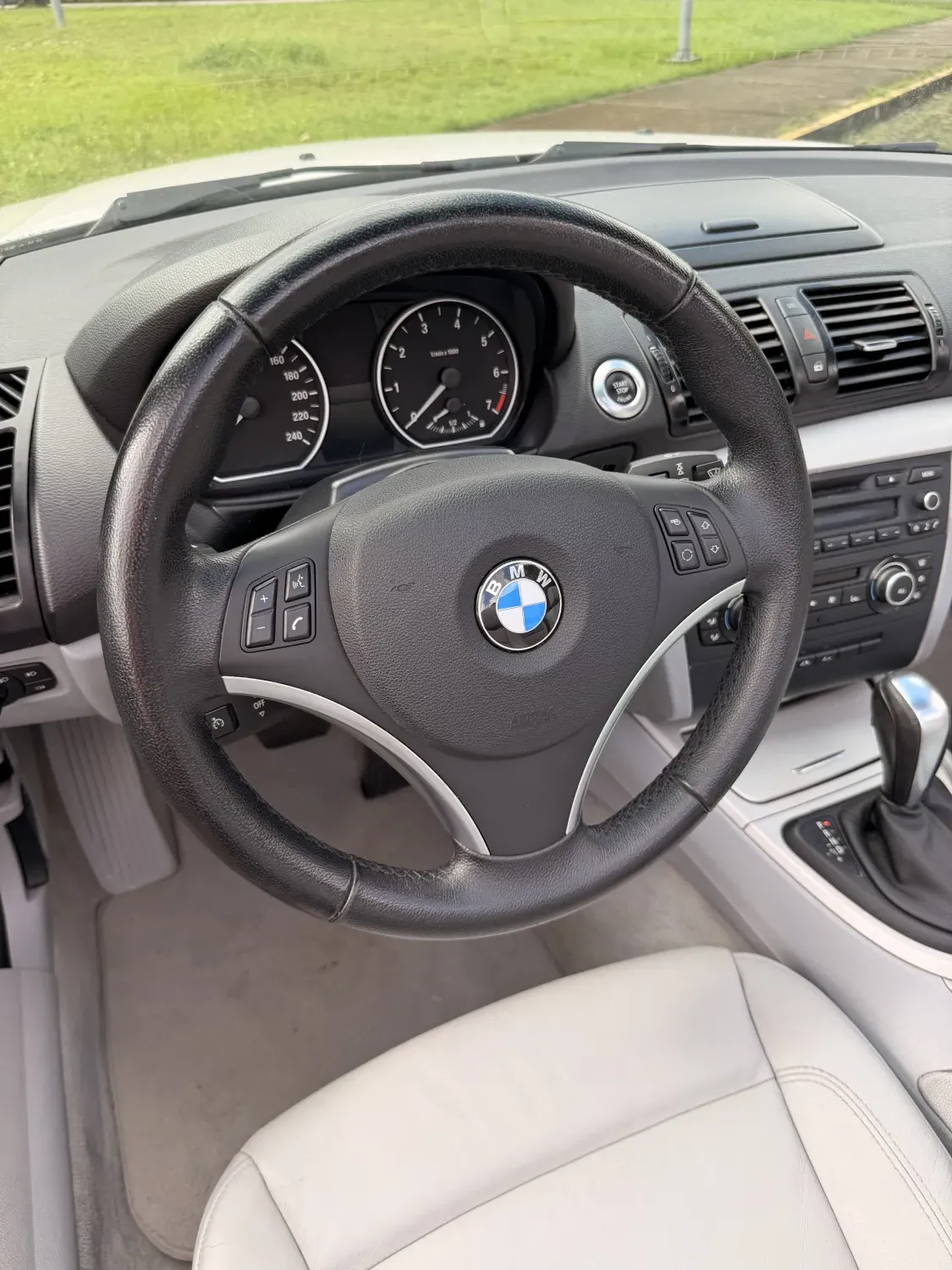 avv-bmw-120i-venda-c0da098-imagem-013