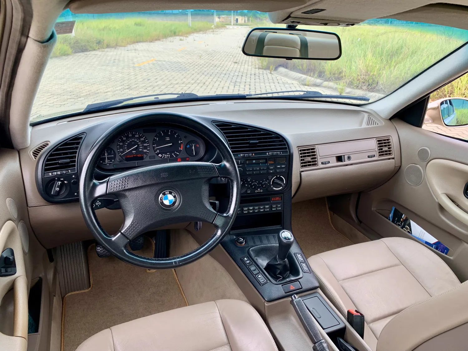 avv-bmw-325i-venda-271d23c-imagem-005