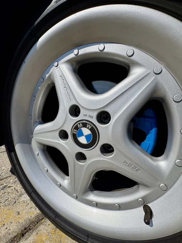 avv-bmw-325i-venda-271d23c-imagem-014