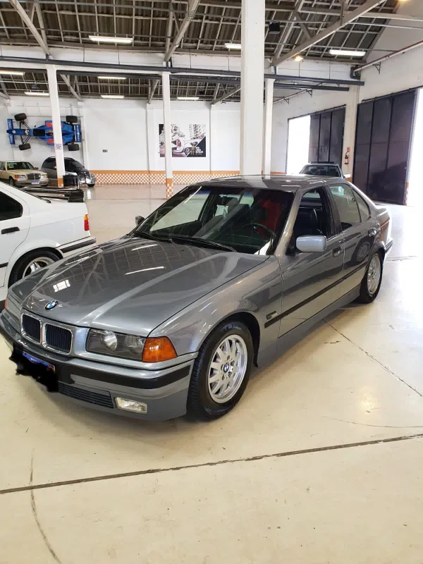 avv-bmw-325i-venda-92cb019-imagem-002