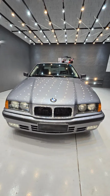 avv-bmw-325ia-venda-9319be3-imagem-001