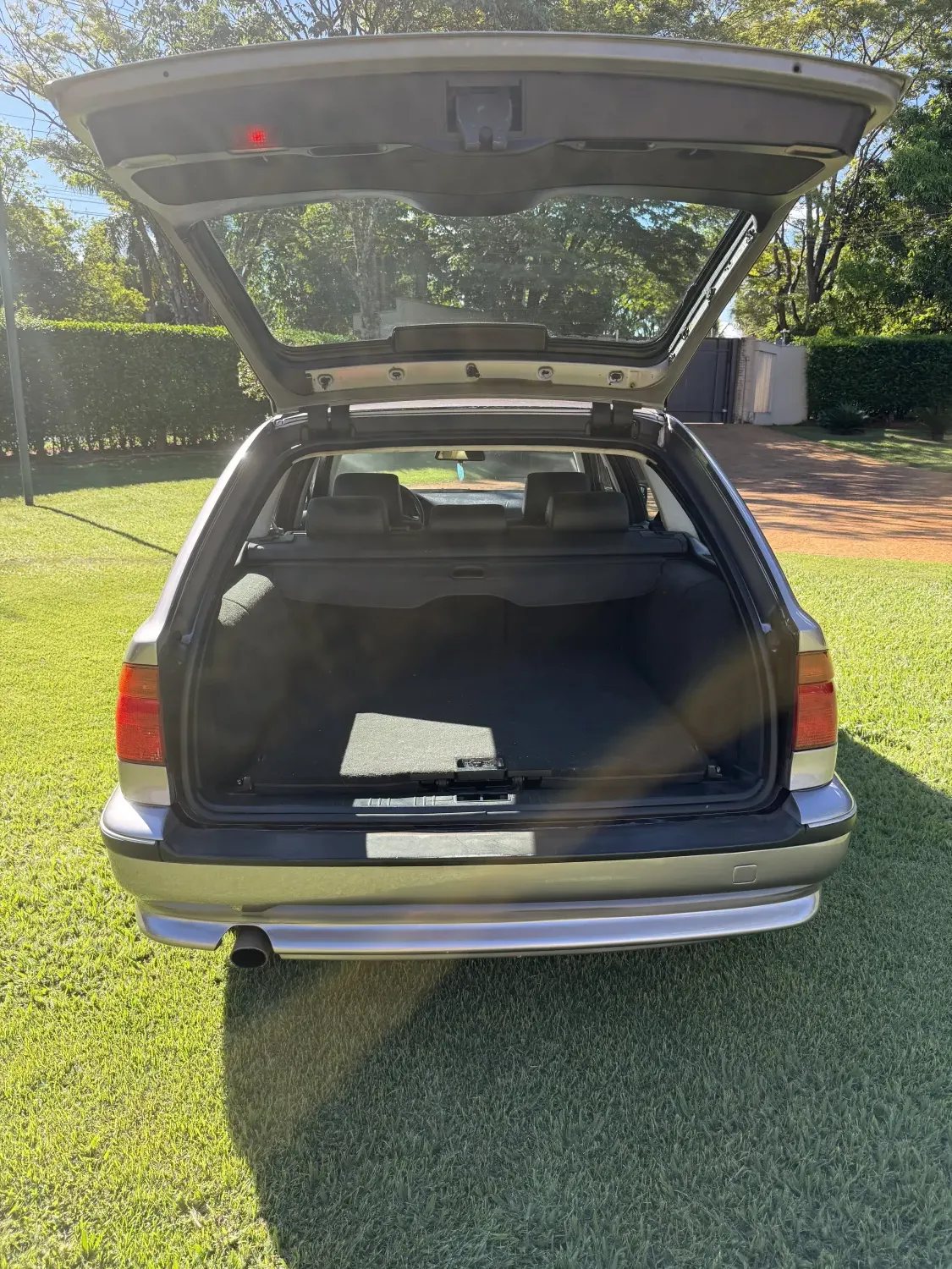 avv-bmw-528i-venda-da70fe1-imagem-005