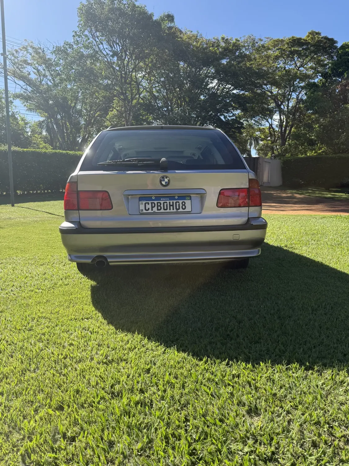 avv-bmw-528i-venda-da70fe1-imagem-011