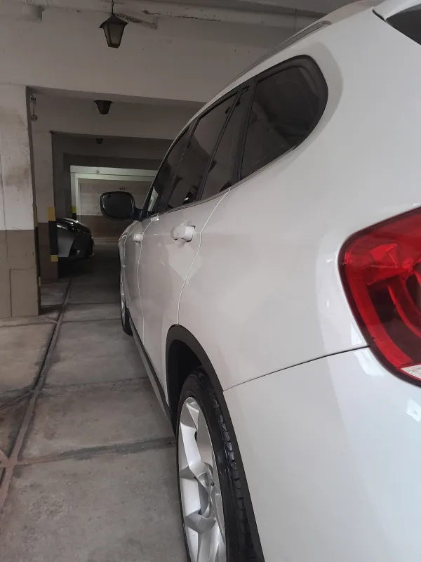 avv-bmw-x1-venda-26b6a39-imagem-007