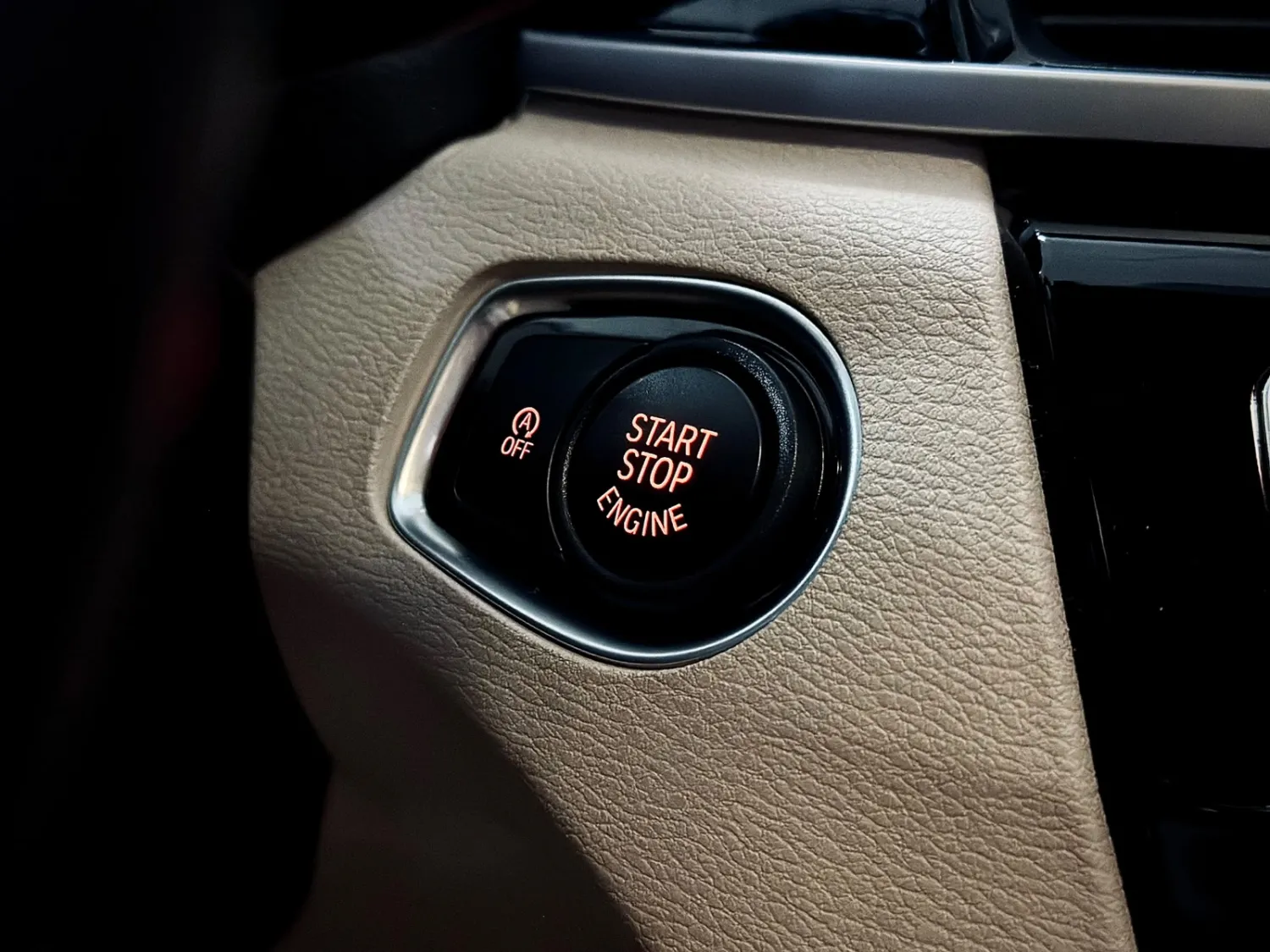 avv-bmw-x1-venda-e65c6d9-imagem-028