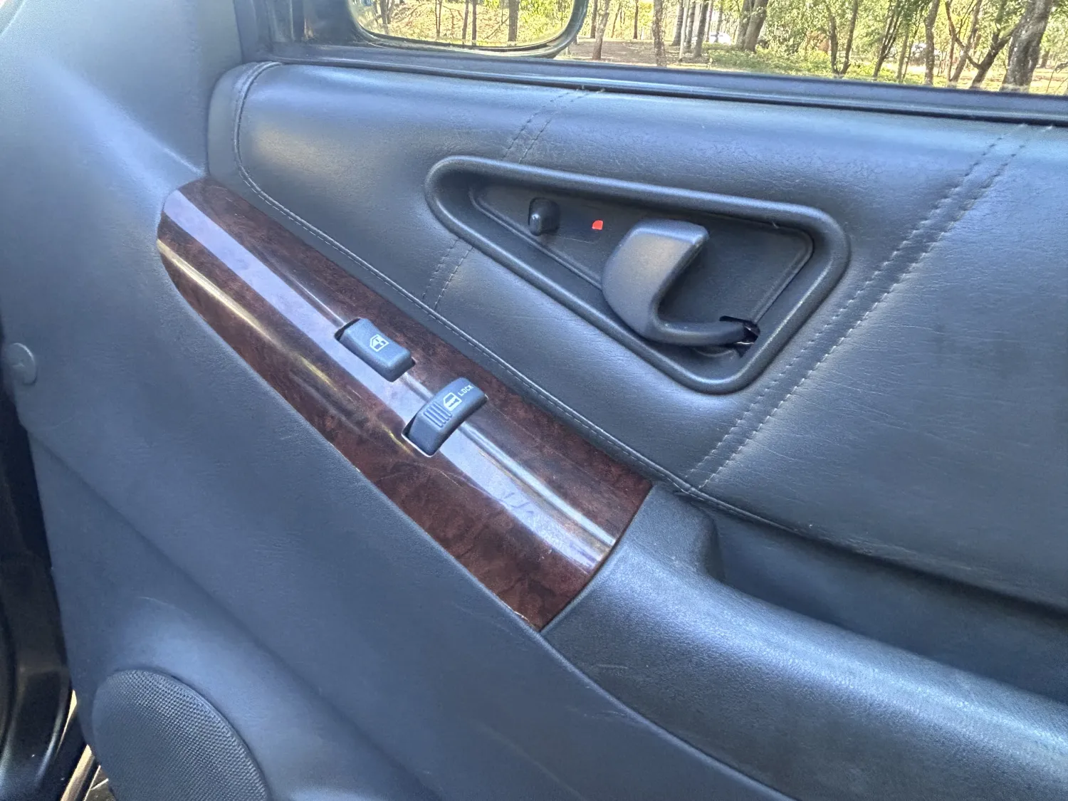 avv-chevrolet-blazer-executive-4-3-6cc-venda-75idblc-imagem-020