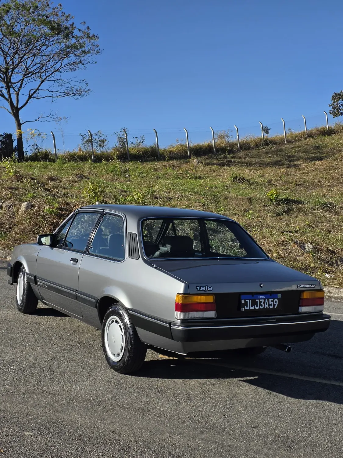 avv-chevrolet-chevette-venda-7e7ada7-imagem-006