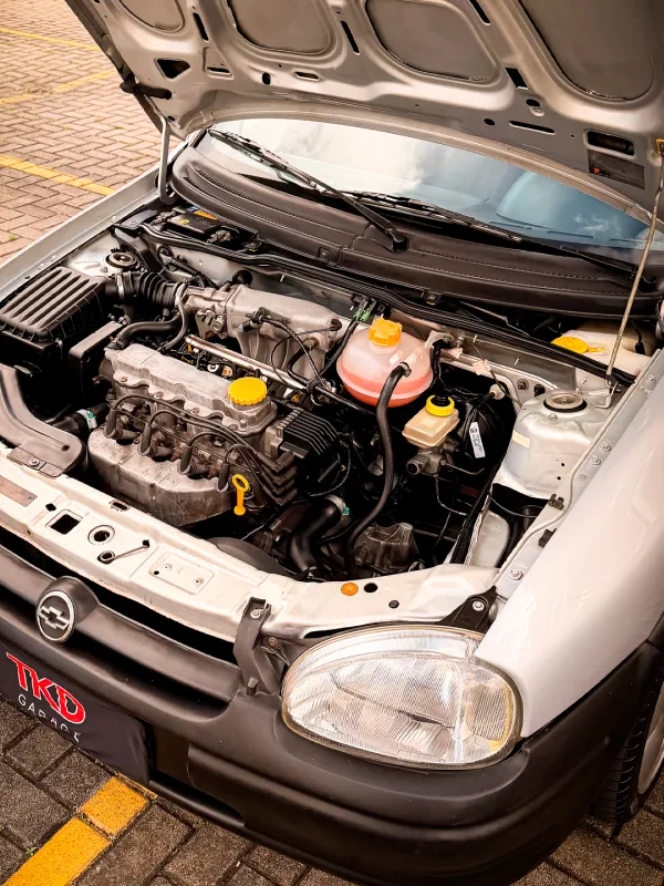 avv-chevrolet-corsa-venda-2324d3d-imagem-011