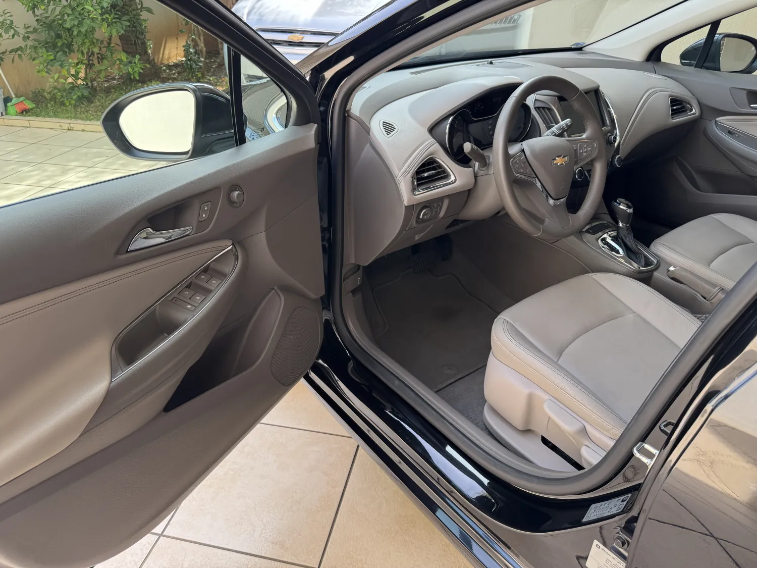 avv-chevrolet-cruze-venda-73514c6-imagem-003