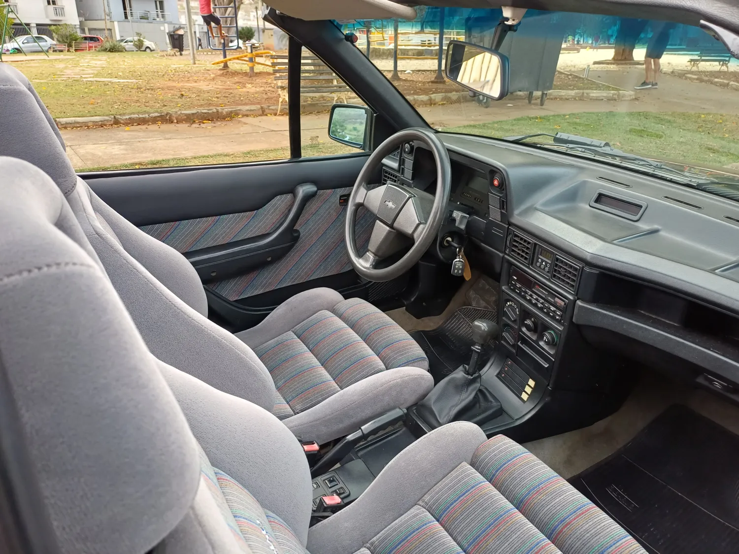 avv-chevrolet-kadett-venda-545fecc-imagem-017