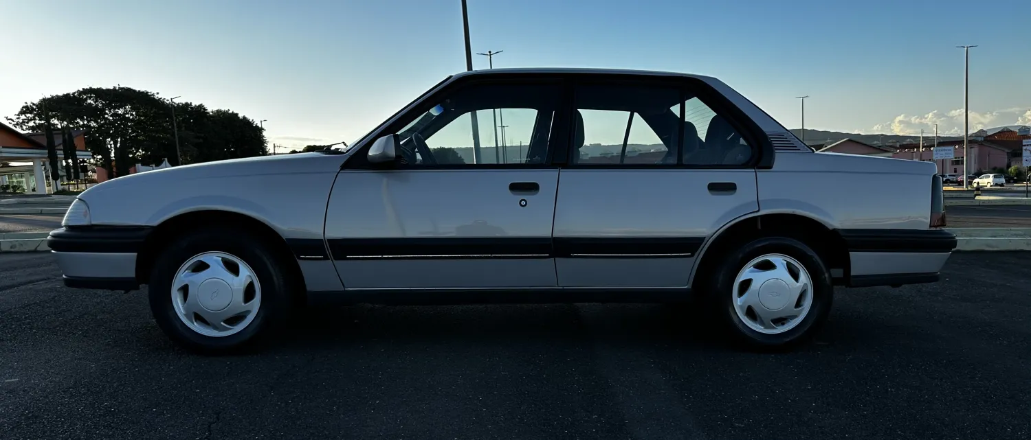 avv-chevrolet-monza-classic-se-venda-wpfygkn-imagem-013