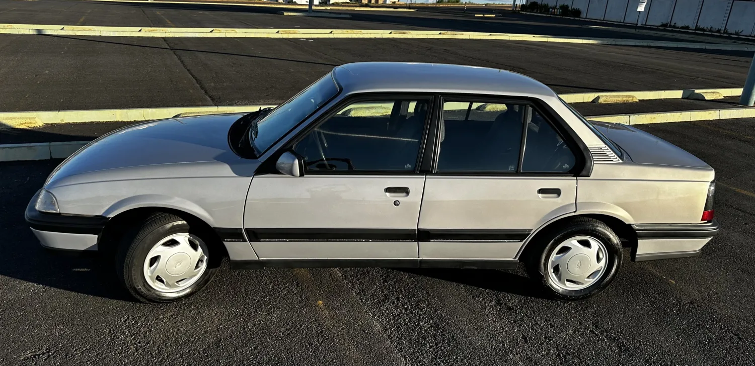 avv-chevrolet-monza-classic-se-venda-wpfygkn-imagem-030