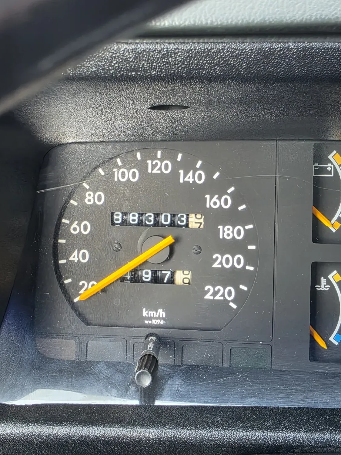 avv-chevrolet-monza-venda-7fbc6df-imagem-004