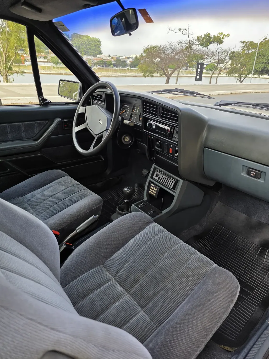 avv-chevrolet-monza-venda-7fbc6df-imagem-009