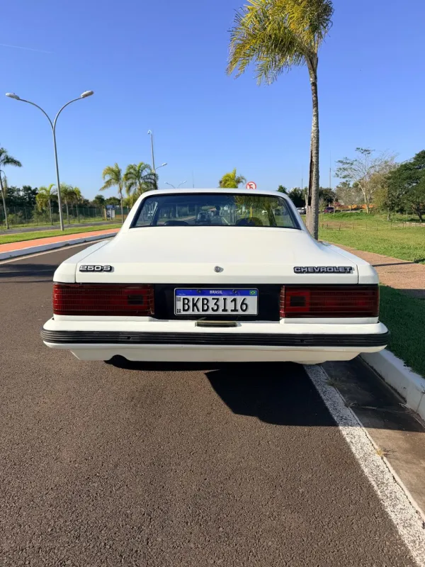 avv-chevrolet-opala-comodoro-venda-0eod8wa-imagem-005