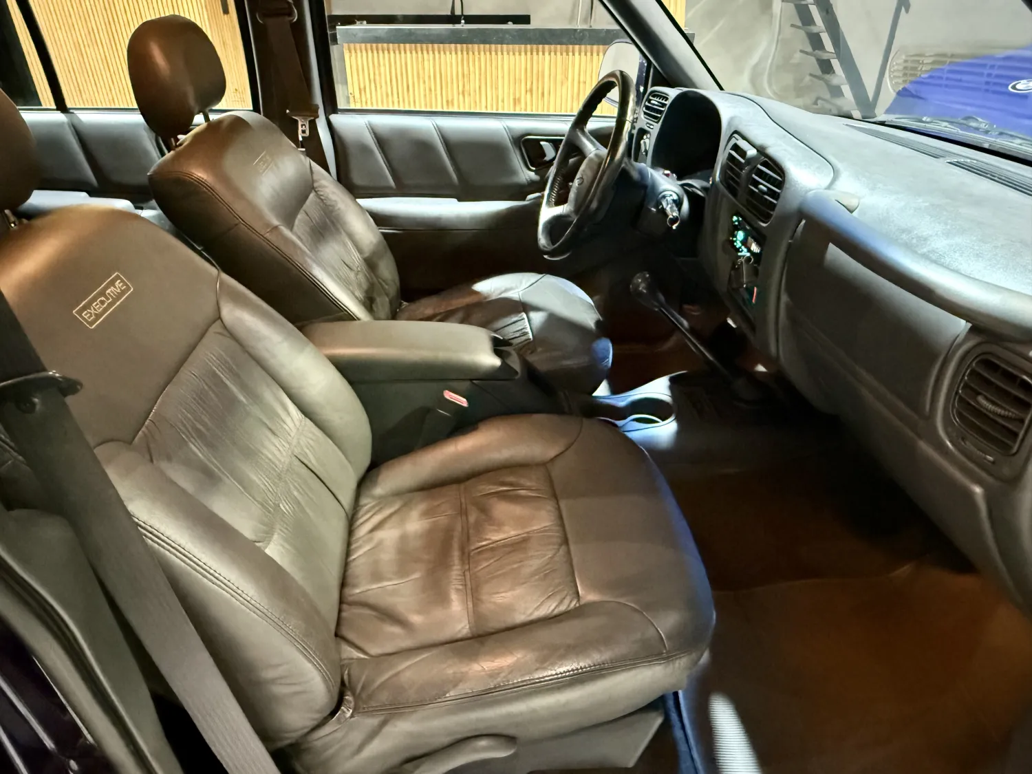 avv-chevrolet-s10-venda-93aa4c1-imagem-022
