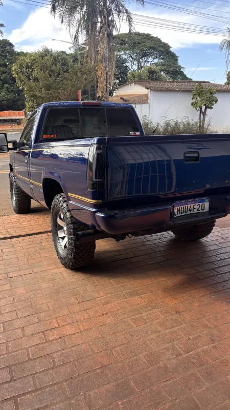 avv-chevrolet-silverado-venda-1e4206a-imagem-023