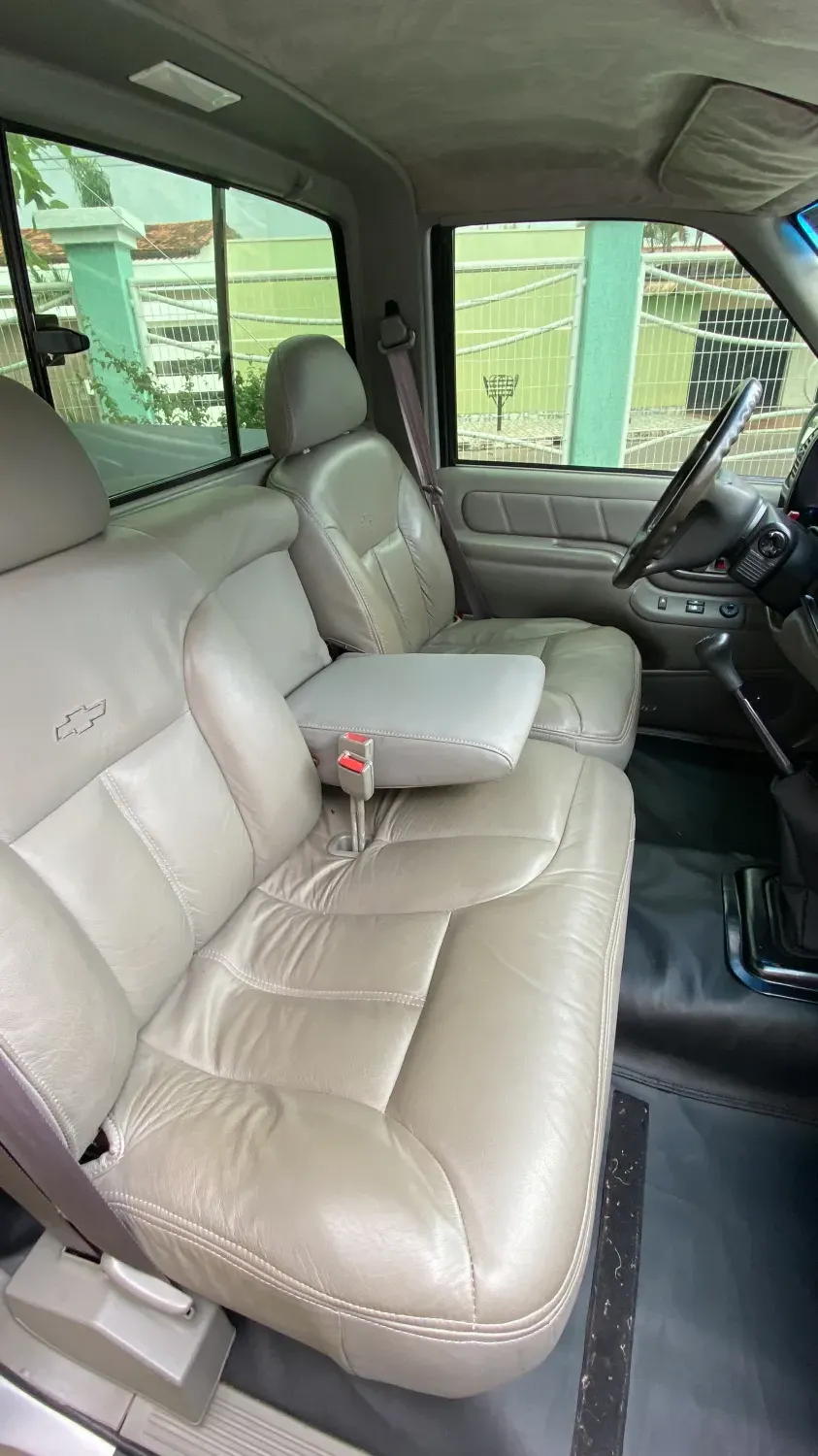 avv-chevrolet-silverado-venda-a7344cc-imagem-009