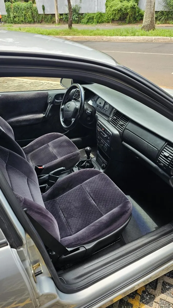 avv-chevrolet-vectra-cd-venda-ru1itvl-imagem-004