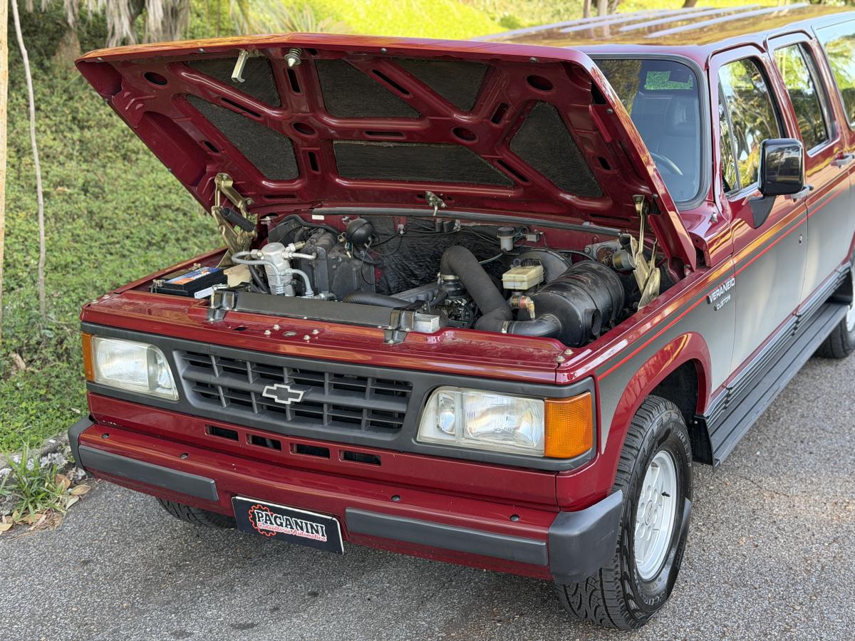 avv-chevrolet-veraneio-custom-deluxe-venda-ylpsrt0-imagem-011