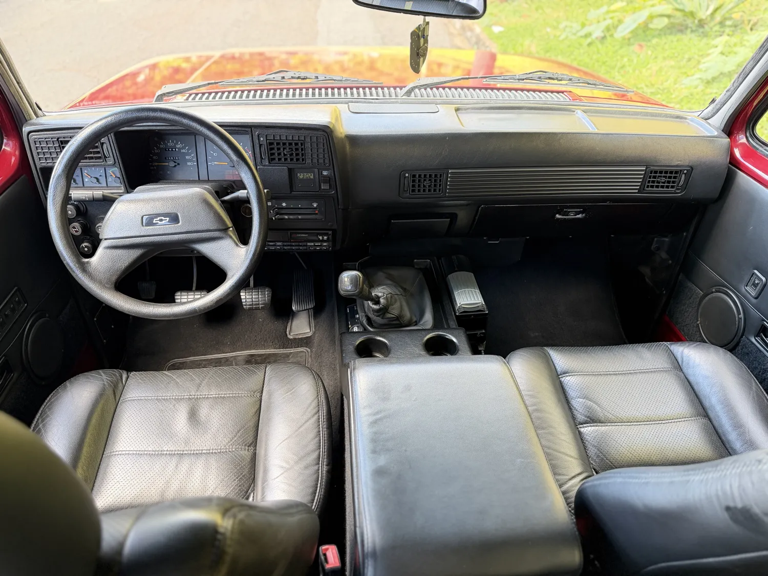 avv-chevrolet-veraneio-custom-deluxe-venda-ylpsrt0-imagem-018