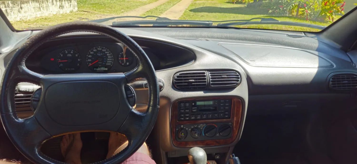 avv-chrysler-stratus-lx-conversivel-venda-xx96r4g-imagem-008