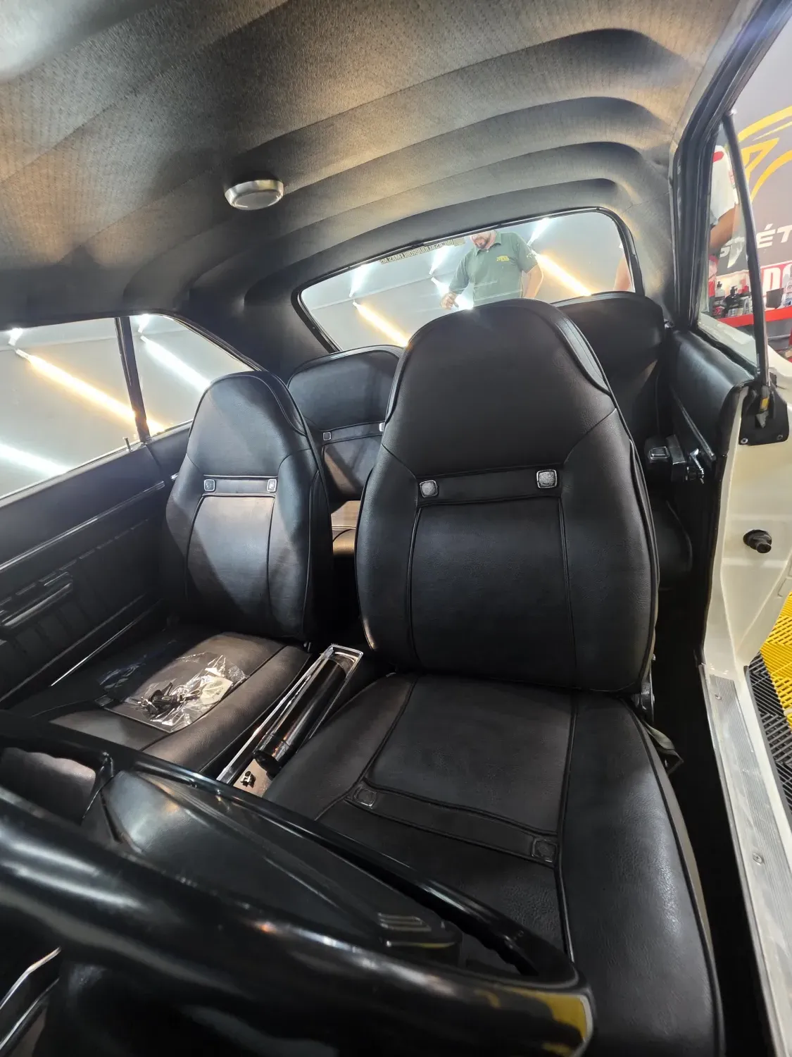 avv-dodge-magnum-venda-65180e4-imagem-007