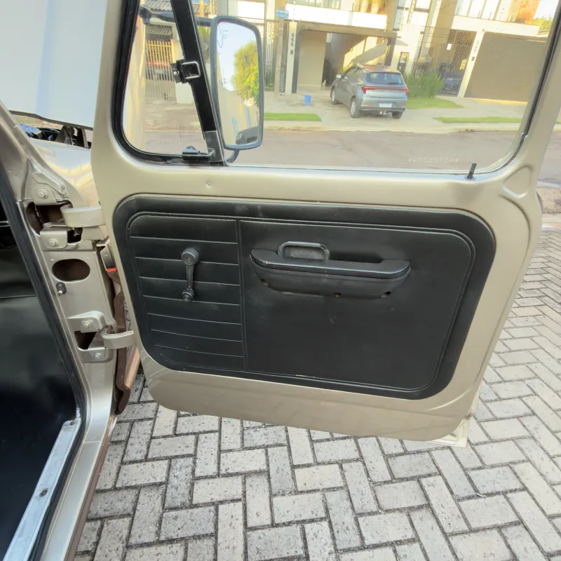 avv-ford-f100-cs-6cc-venda-y2sh743-imagem-024