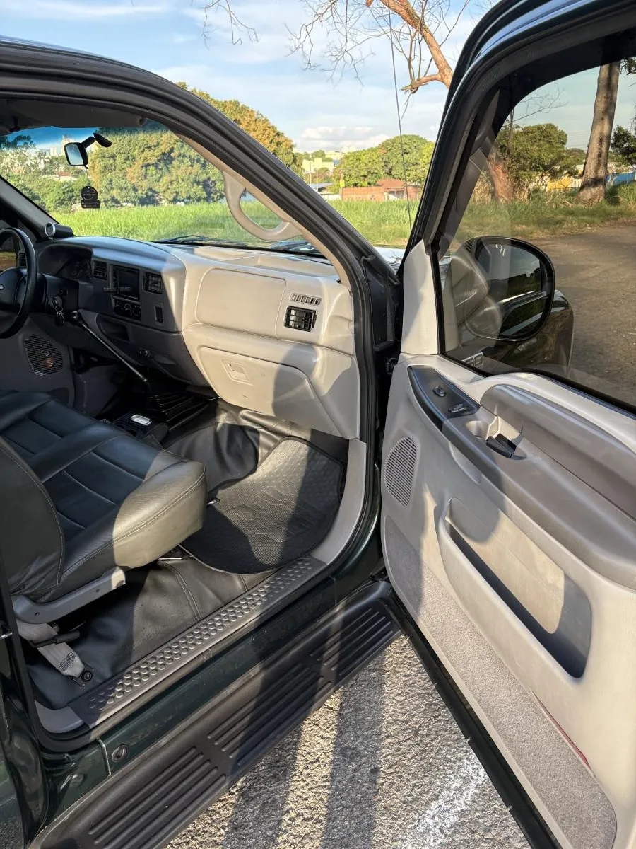 avv-ford-f250-xl-l-venda-z520zed-imagem-012