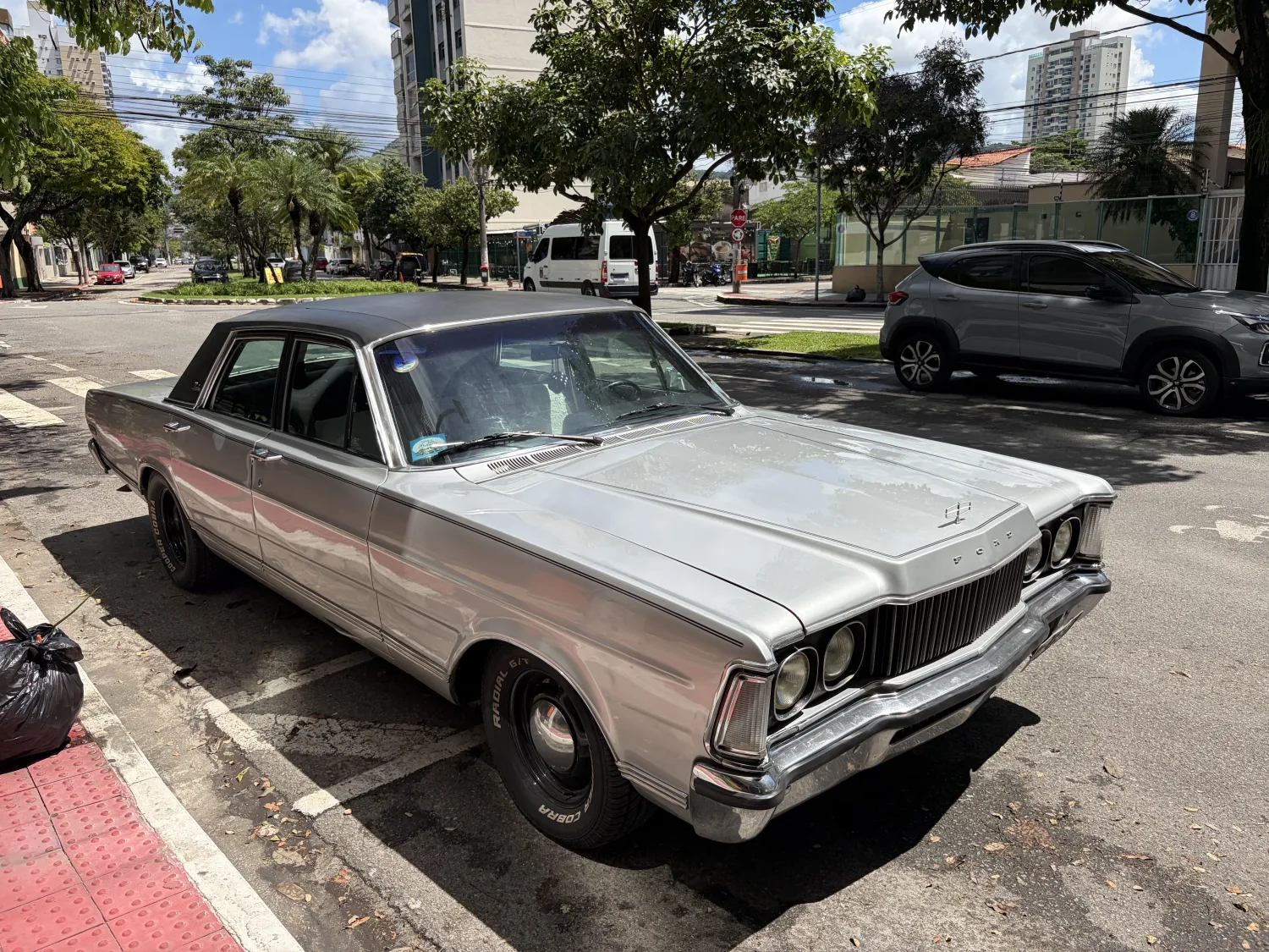 avv-ford-landau-venda-60f9477-imagem-001