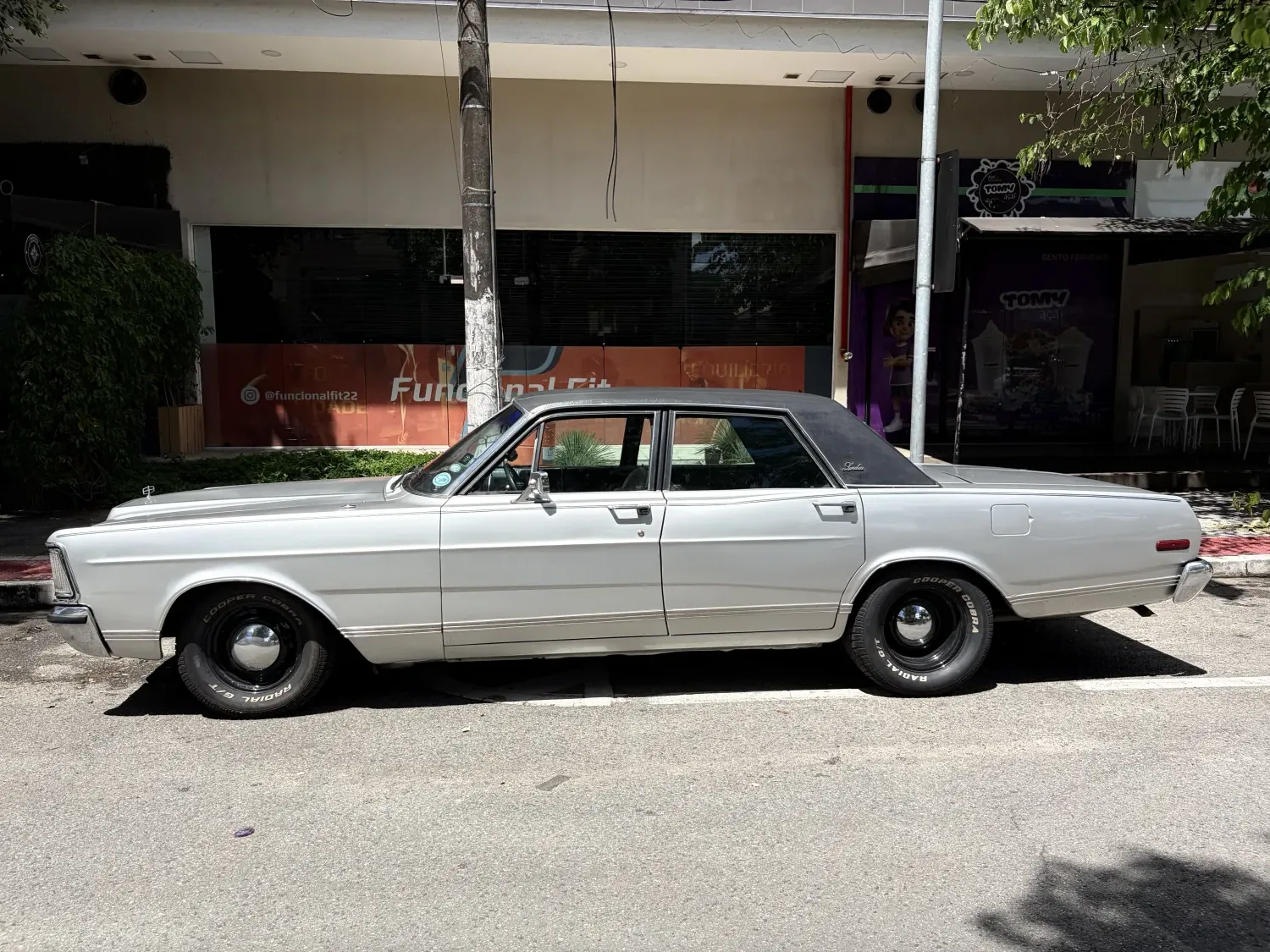 avv-ford-landau-venda-60f9477-imagem-004