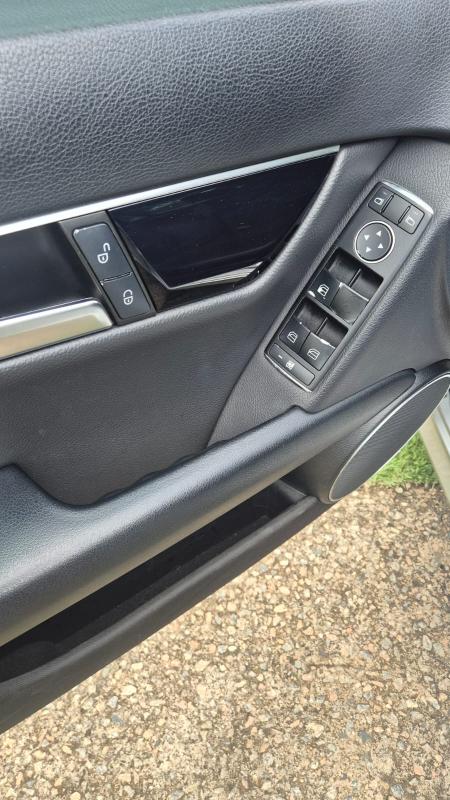 avv-mercedes-benz-c180-c180-turbo-venda-z5lq03b-imagem-015