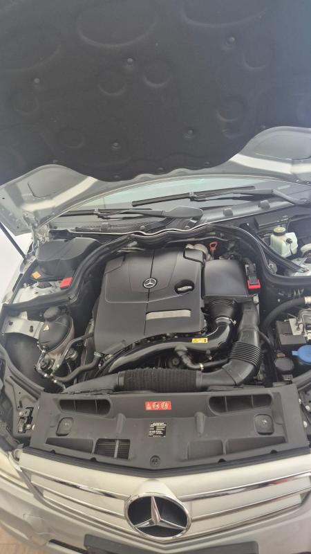 avv-mercedes-benz-c180-c180-turbo-venda-z5lq03b-imagem-017