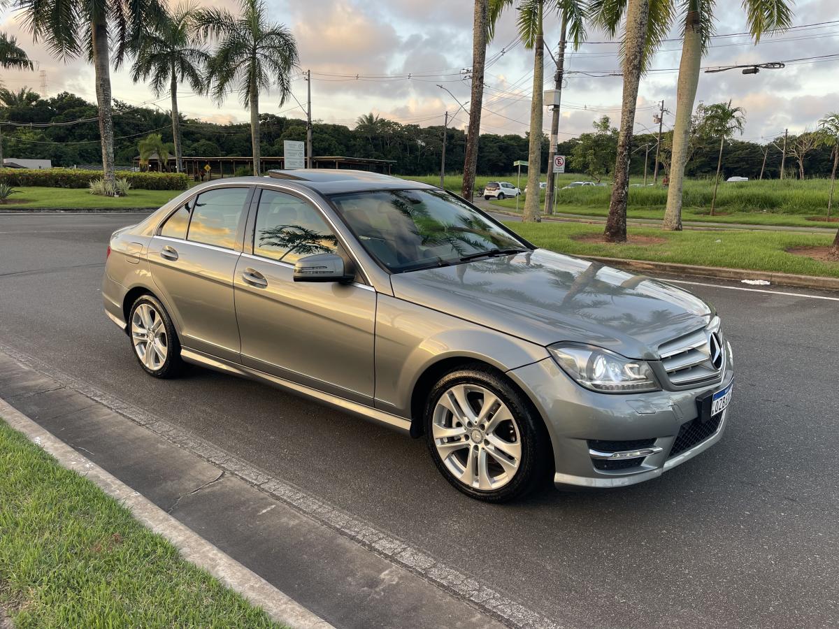 avv-mercedes-benz-c200venda-355c1d6-imagem-009