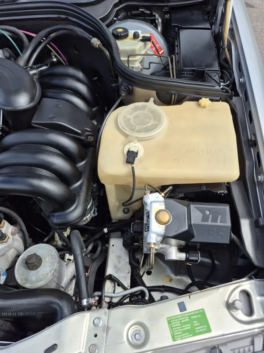 avv-mercedes-benz-c280-venda-3ba0678-imagem-010