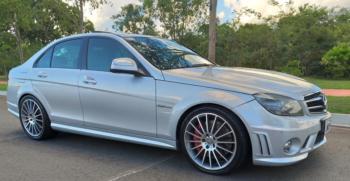 avv-mercedes-benz-c63-amgvenda-pj07mhq-imagem-018