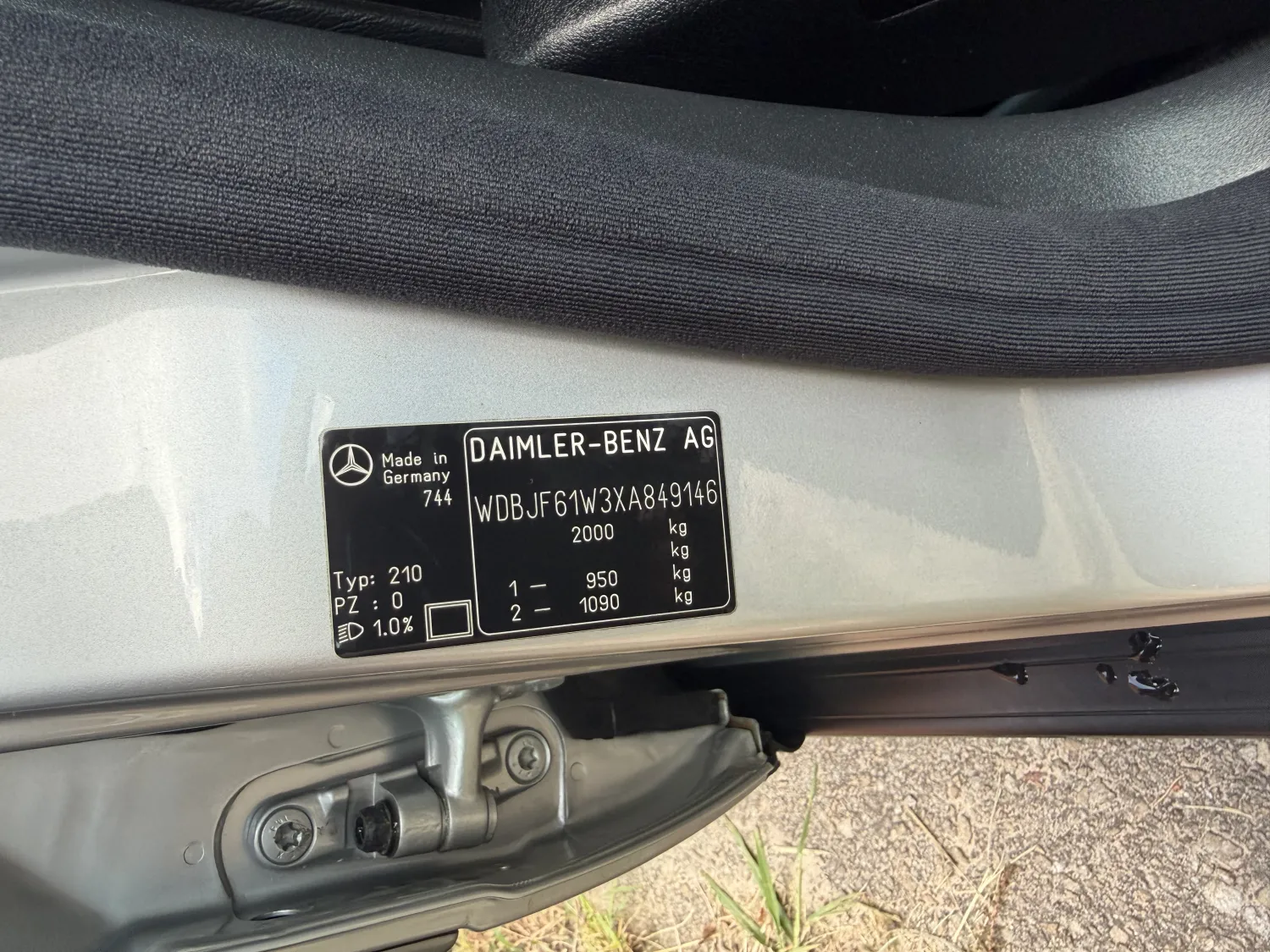 avv-mercedes-benz-e240-venda-fbd4906-imagem-019