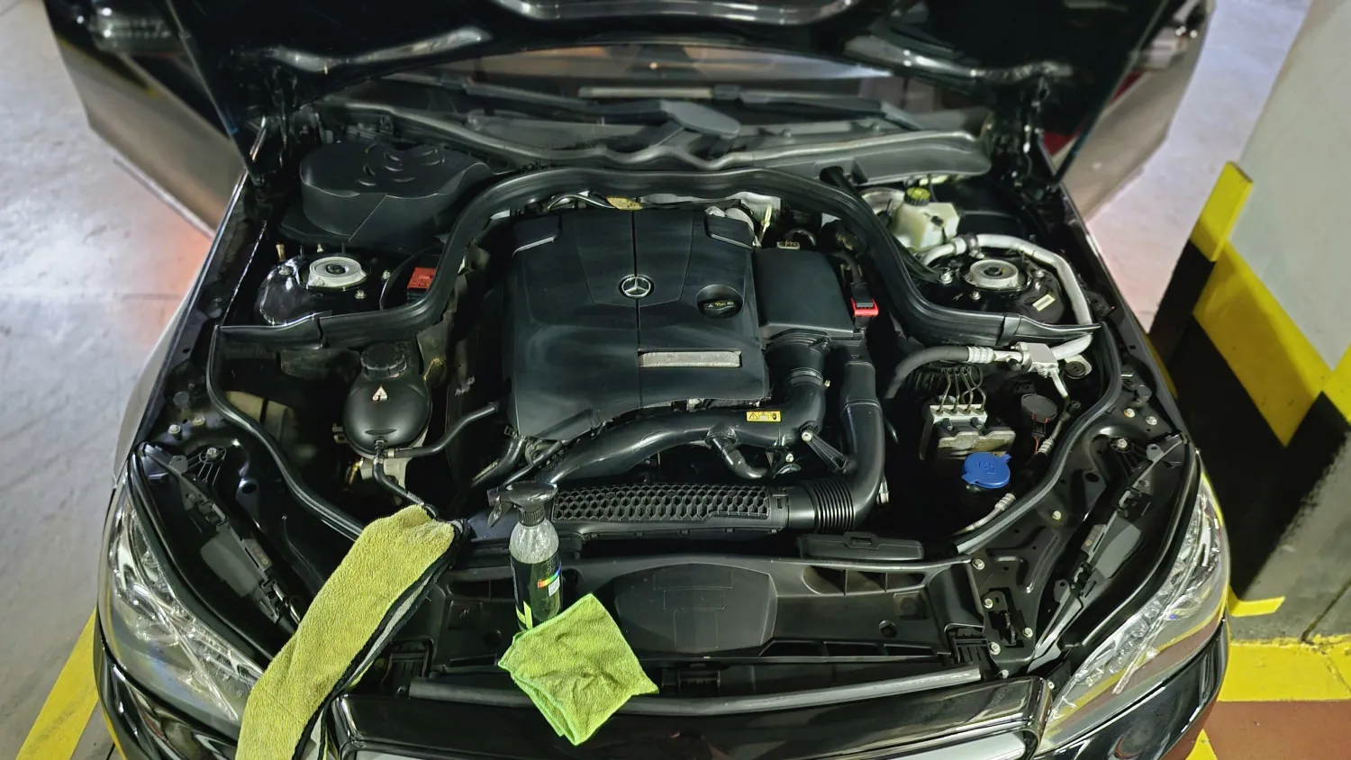 avv-mercedes-benz-e250-venda-b724b3a-imagem-015