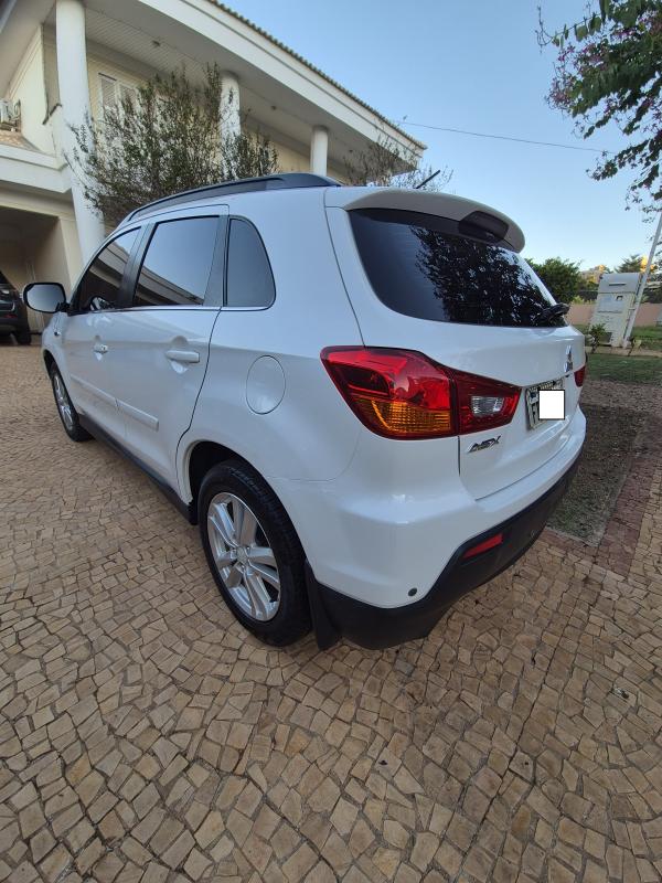avv-mitsubishi-asx-4x4-awd-venda-lebuia1-imagem-002