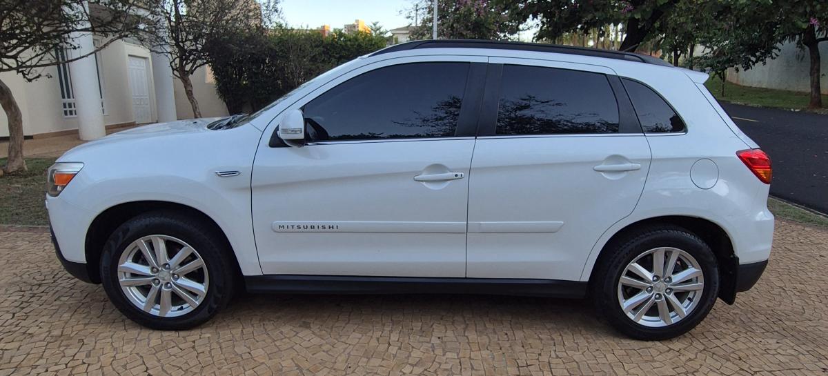 avv-mitsubishi-asx-4x4-awd-venda-lebuia1-imagem-003
