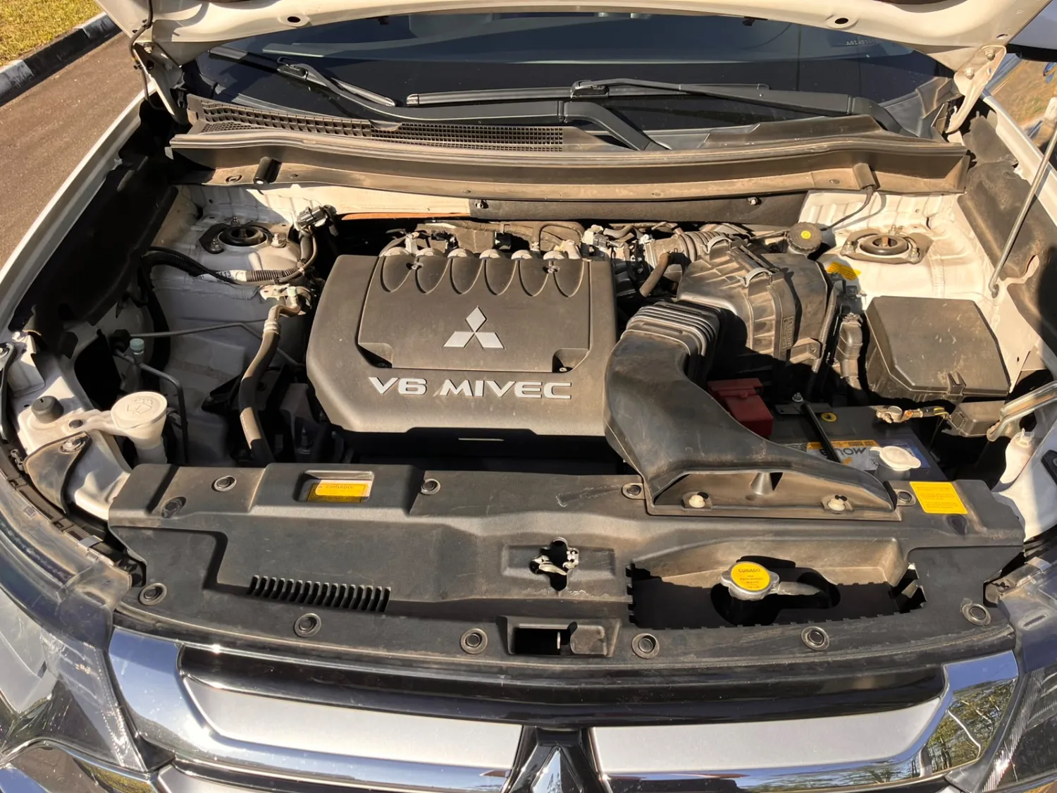 avv-mitsubishi-outlander-gt-ftp-venda-qd3ug0v-imagem-022