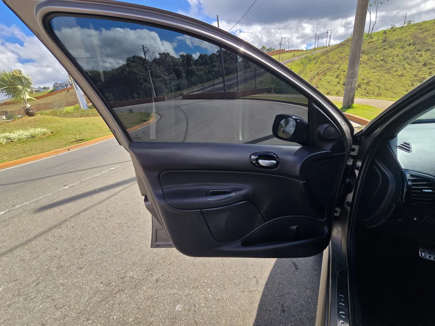 avv-peugeot-207-venda-283420d-imagem-010