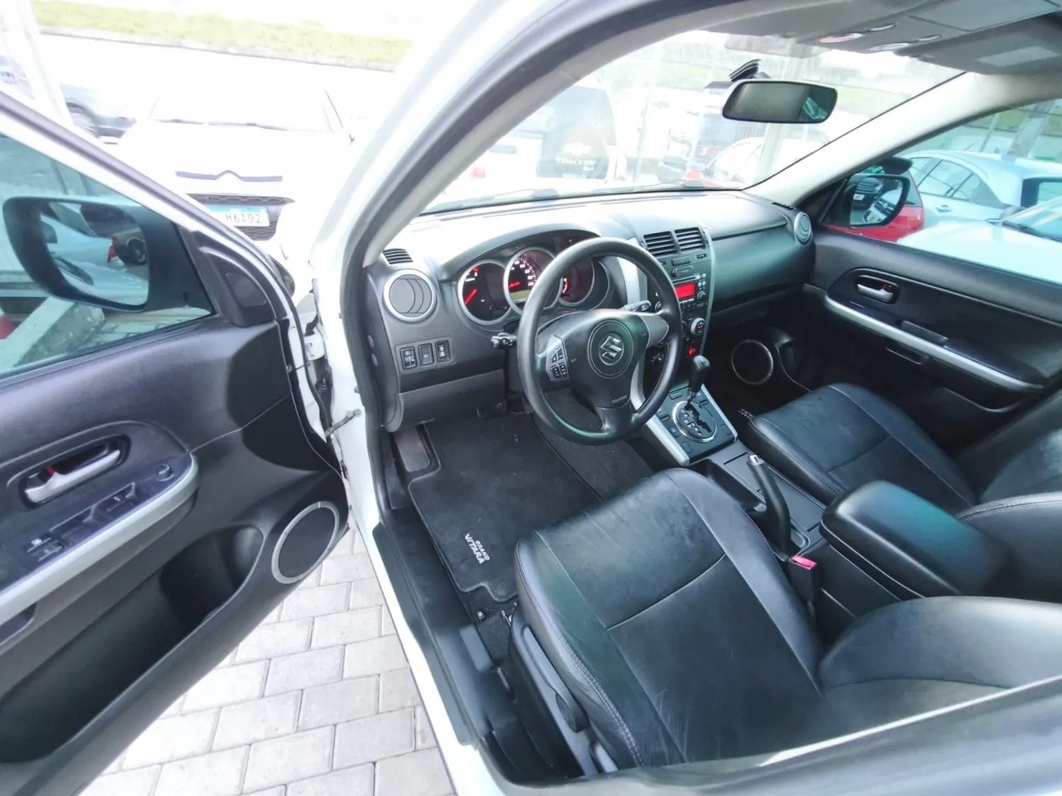 avv-suzuki-grand-vitara-venda-4e61a29-imagem-008