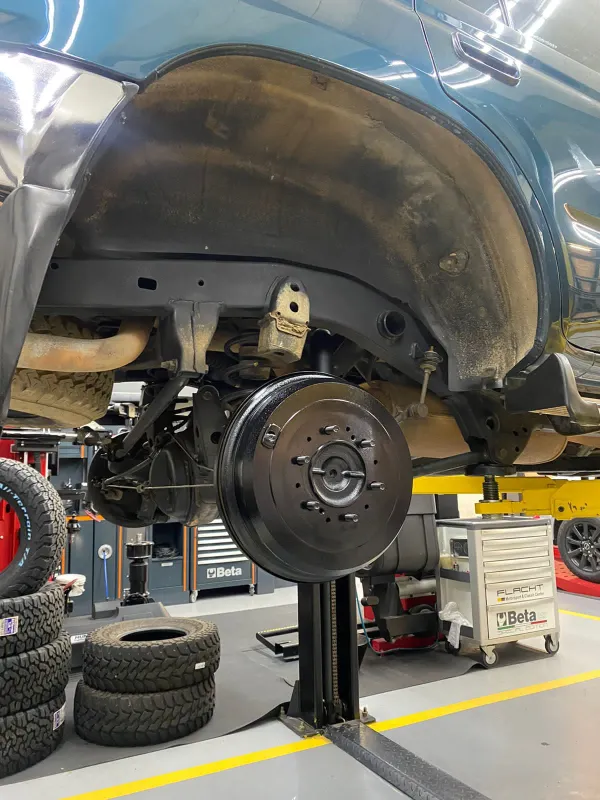 avv-toyota-hilux-sw4-3-0-turbo-diesel-venda-jwj8g5s-imagem-006