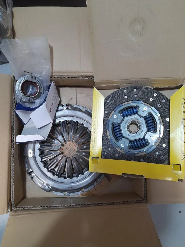 avv-toyota-hilux-sw4-3-0-turbo-diesel-venda-jwj8g5s-imagem-007