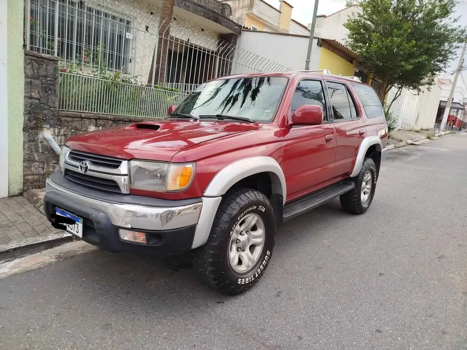 avv-toyota-hilux-sw4-interculada-venda-tgfh2vx-imagem-001