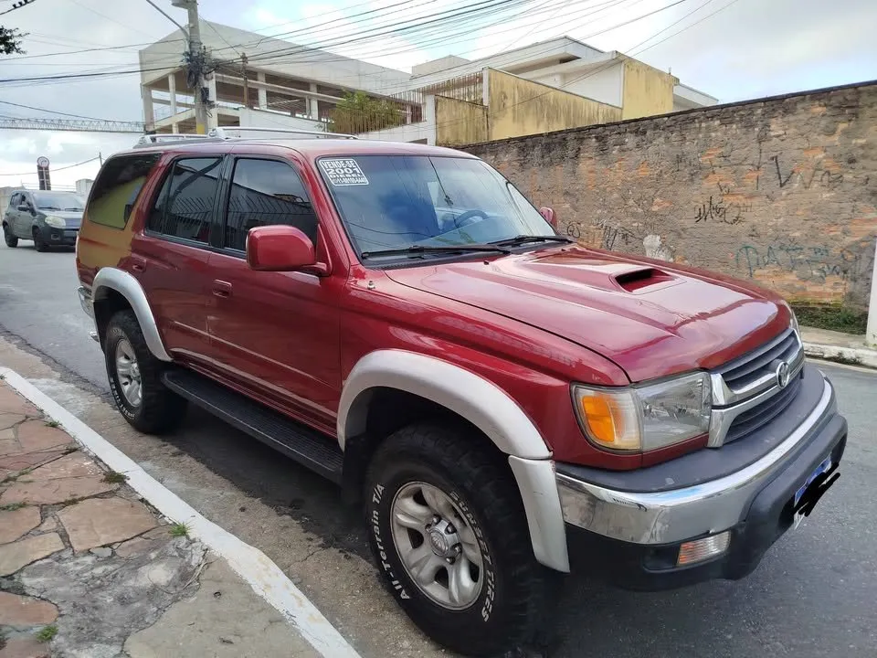 avv-toyota-hilux-sw4-interculada-venda-tgfh2vx-imagem-003