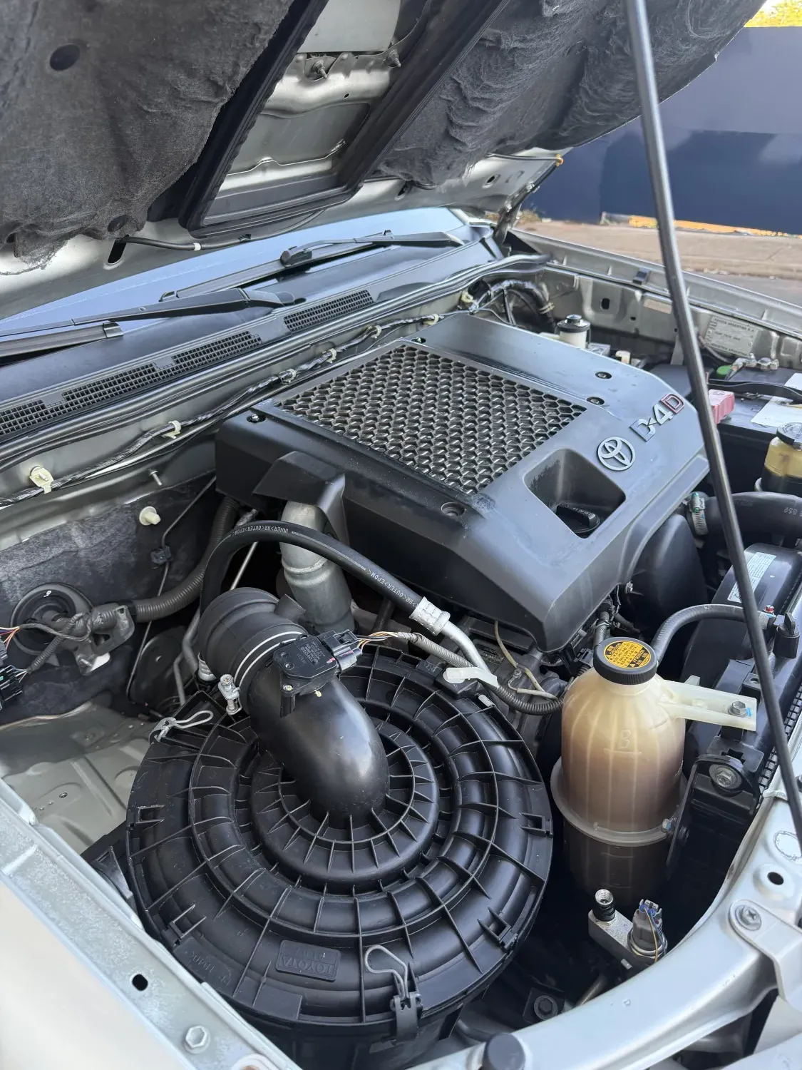 avv-toyota-hilux-sw4-venda-fa9375e-imagem-008
