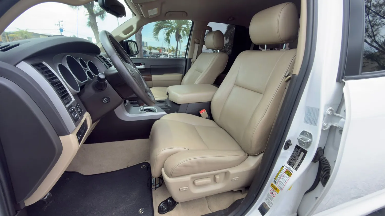 avv-toyota-tundra-venda-fdc21ea-imagem-009